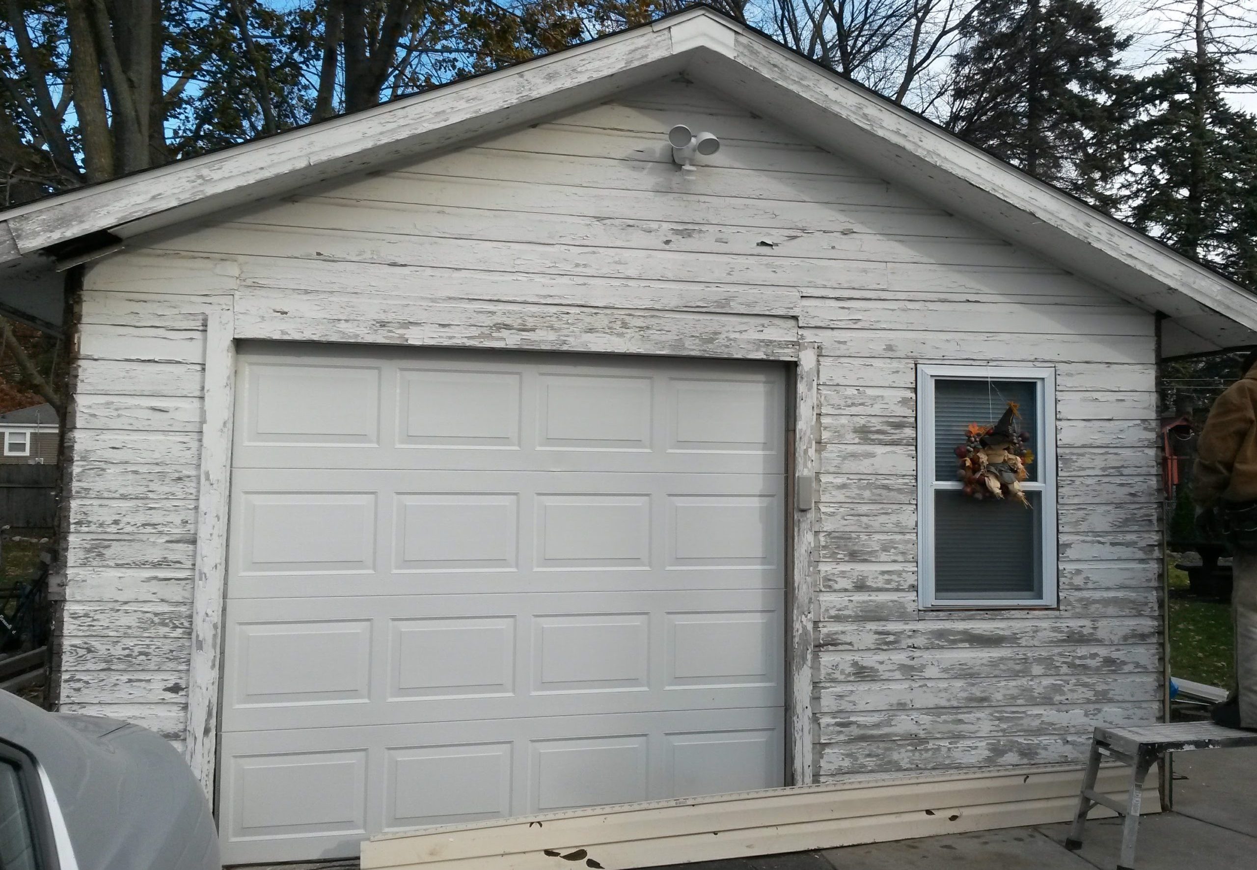 Royal Oak Garage Remodel with New Garage Door and Siding - before